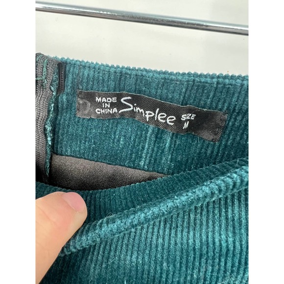 Simplee embroidered boho floral corduroy green mini skirt size M - Picture 5 of 7